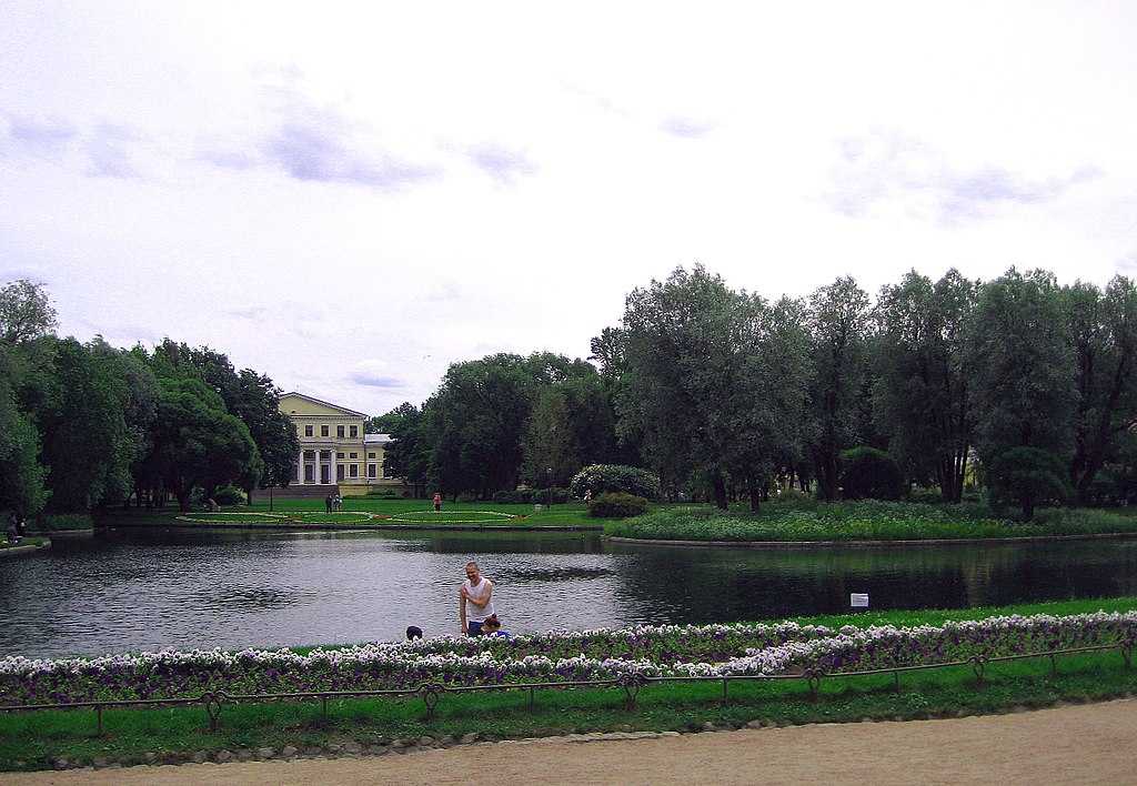 Юсуповский сад
